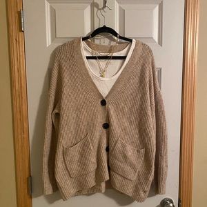 Knit oversized cardigan